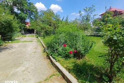 Casă cu 5 camere cu Teren 1720 Mp în Ipotești