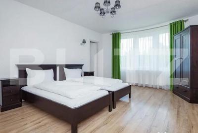 Casă cu 10 camere cu Teren 1100 Mp în Corunca - 8