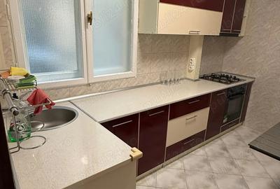 Proprietar, inchiriez apartament 2 camere dec. mobilat si utilat Eroii Revolutiei , langa metrou - 1