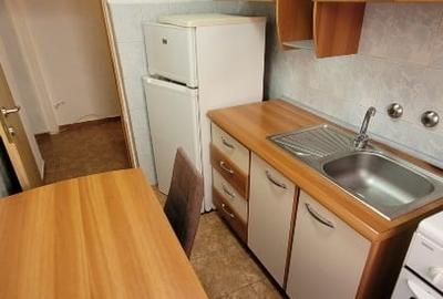 De vanzare apartament o camera decomandat, zona Centru Bancar/ Iulius Mall - 6