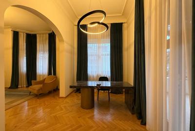 Casă individuală cu 11 camere cu Canalizare în Capitale - 13