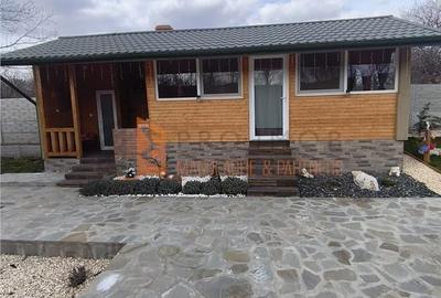 Casă cu 4 camere decomandat în Sârbești - 18