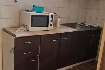Casă cu 4 camere cu Teren 1400 Mp în Ulmi - 7