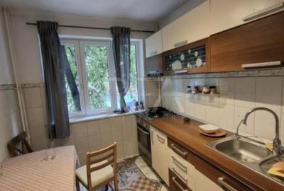 Apartament cu 3 camere decomandat, mobilat în Apusului - 10