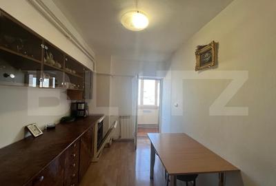 Apartament cu 3 camere, decomandat, centrala termica, Electroputere Mall - 12