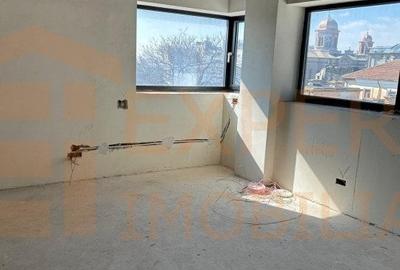 Penthouse unic situat in zona Piata Ovidiu - 4