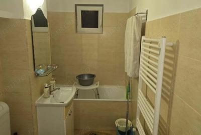 Vand apartament cu 3 camere decomandat in Deva, zona George Enescu etaj 1, - 1