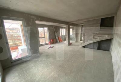 Casă cu 5 camere cu Teren 350 Mp în Central - 14