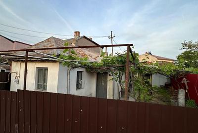 Casă cu 2 camere în Brestei - 1