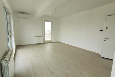 Garsonieră semidecomandată în Central - 2