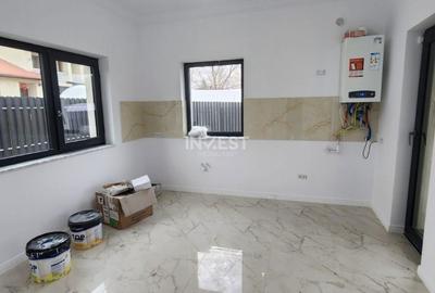 Casă cu 4 camere cu Teren 400 Mp în Miroslava - 4