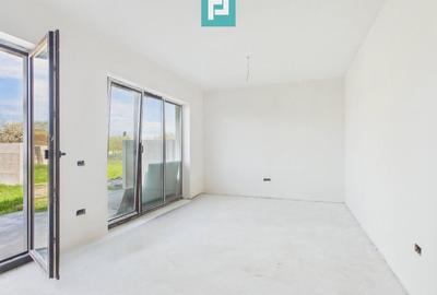 Duplex cu 4 camere cu Canalizare în Covaci - 15