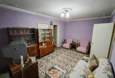 Apartament cu 3 camere semidecomandat în Micro 16 - 3