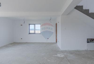 Casa moderna, la cheie, in Cristian - Str. Carpati - 9