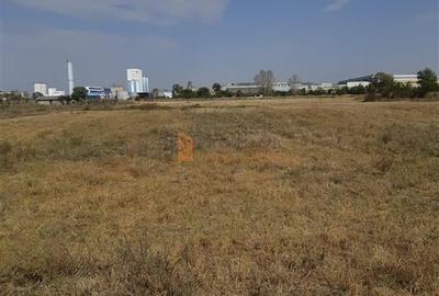 Teren Construcții intravilan de 13000 mp, în Industrială