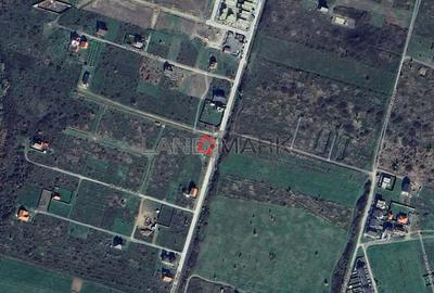 Teren de 682 mp, în Central