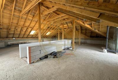 Casă cu 4 camere cu Teren 500 Mp în Snagov - 11