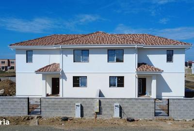 Casă cu 4 camere în Central - 2