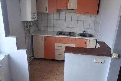 Garsonieră semidecomandată în Central - 1