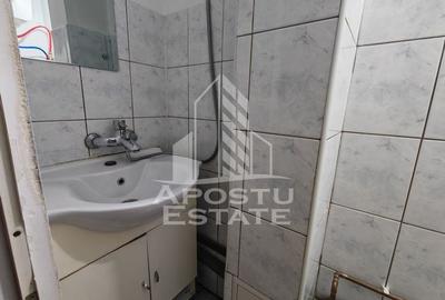 Garsoniera in bloc de apartamente, zona Lipovei - 4