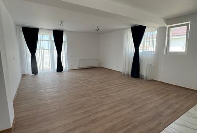 Calea Bucuresti | Casa individuala parter - 4 camere - 4