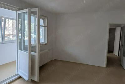 Apartament cu 3 camere semidecomandat în Lujerului - 6