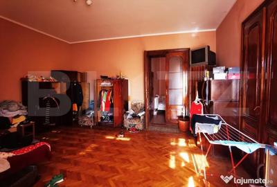 Apartament cu 4 camere semidecomandat în Traian - 9