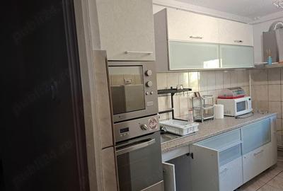 Apartament cu 3 camere decomandat în Central - 3