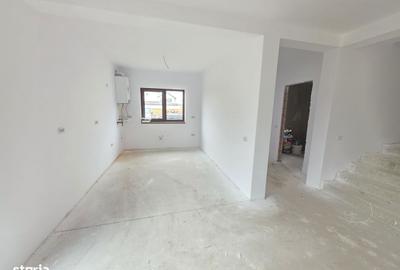 Casă cu 4 camere în Central - 8