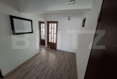 Apartament cu 3 camere decomandat în Micro 17 - 3
