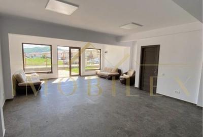 Spațiu comercial, de 73 mp, în Florești