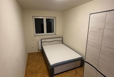 Apartament cu 3 camere decomandat, mobilat în Gruia - 11