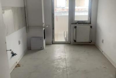 Apartament cu 4 camere decomandat în George Enescu - 9