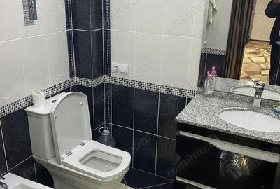 Apartament cu 2 camere decomandat în Timpuri Noi