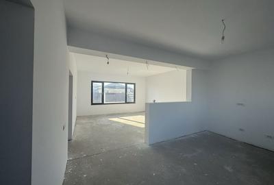 Casă cu 4 camere cu Teren 160 Mp în Bălăceanca - 2