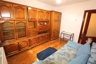 Apartament cu 3 camere decomandat în Girocului - 2
