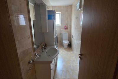 Apartament cu 3 camere decomandat în Central - 2
