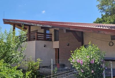 REV2002863 Vila 5 camere Buftea central
