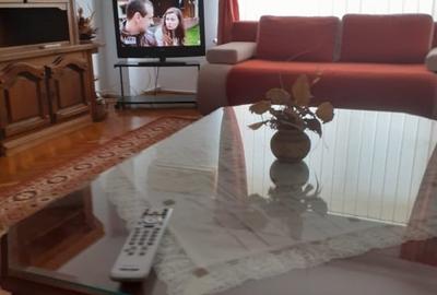 Apartament cu 3 camere decomandat, mobilat în P-ța Sfânta Vineri - 2