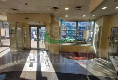 Spațiu comercial, de 158 mp, în Central - 5