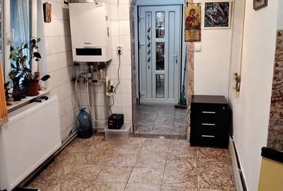 Casă cu 4 camere cu Teren 224 Mp în Colentina - 2