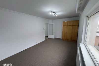 Apartament cu 2 camere decomandat în Itești - 2