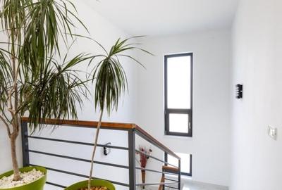 15 km pana la Metrou Straulesti | Mobilata| Fara TVA | 0% comision - 10