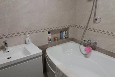Apartament 3 camere zona Junior - 3