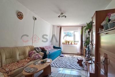 Apartament 2 camere, Etaj 2,  Garaj, Plopilor!!