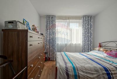 Apartament 3 camere si loc de parcare, de inchiriat, Urban Coresi - 8