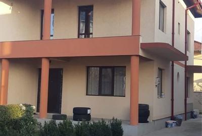 Casă cu 4 camere în Central - 3