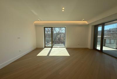 Apartament cu 3 camere decomandat în Central - 2