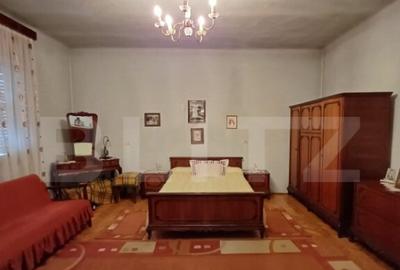 Casa renovabila cu 2 spatii comerciale, 416.6 mp, teren de 7 - 3