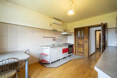 Casă cu 6 camere cu Teren 501 Mp în Sântandrei - 5